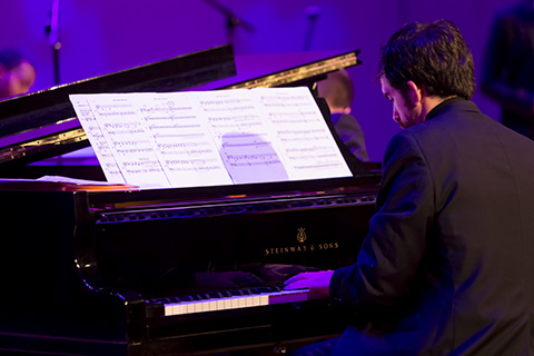 pianist live in concert